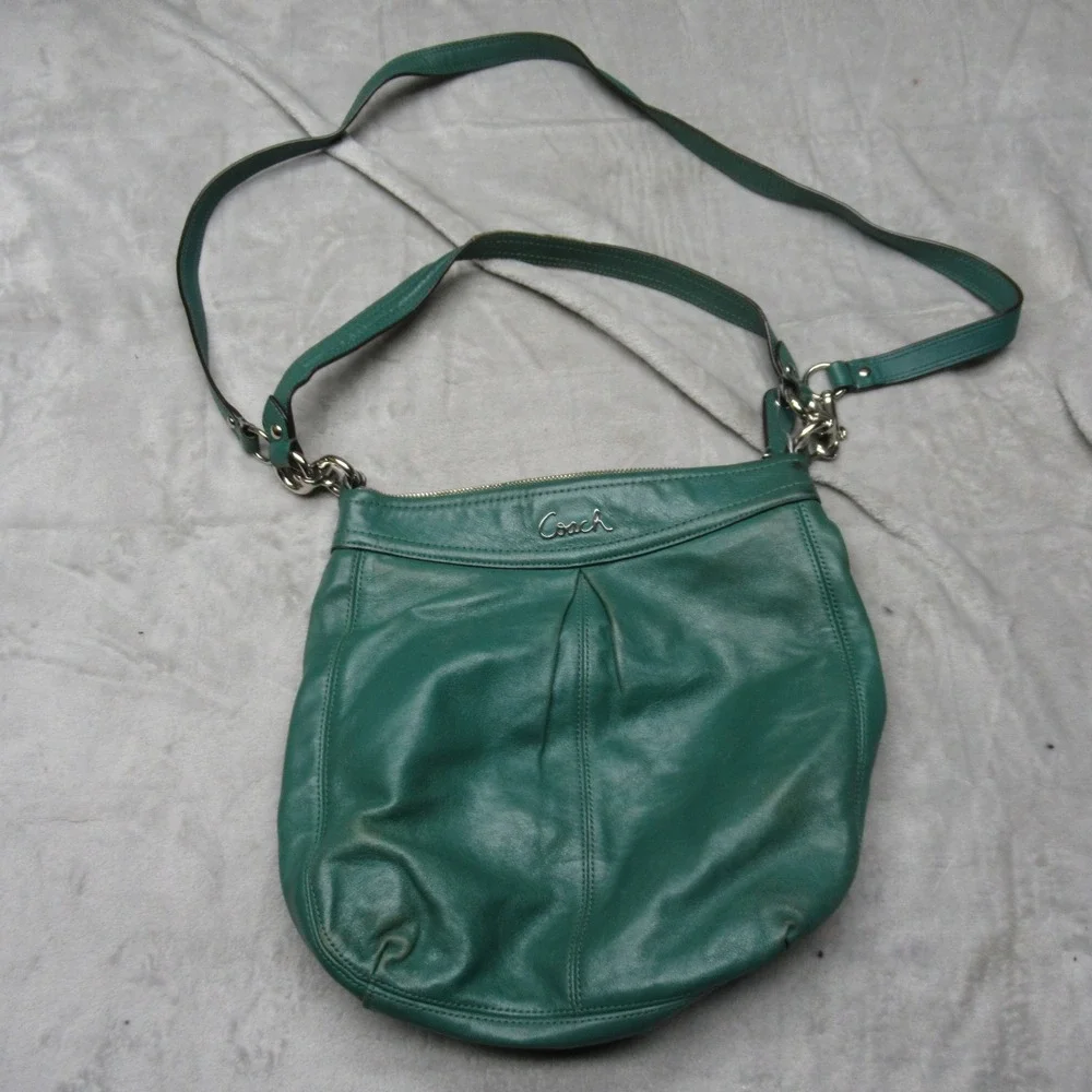 Coach Ashley Crossbody Bag Green Leather Detachable‎ Adjustable Strap Shoulder